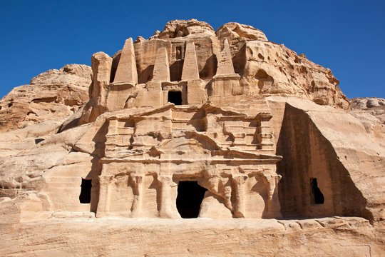 Petra (Jordanie) : Tombeau aux obélisques