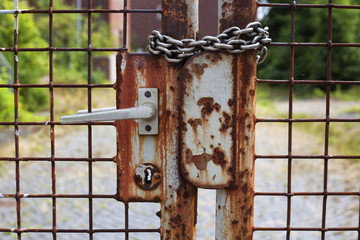 Verschlossenes Tor