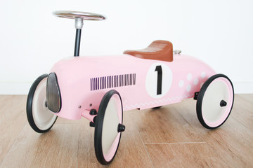 Retro Pink toy car  for girls