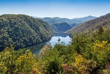 Behind the Fugitive Dam © picturin