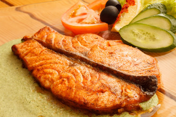 salmon steak with vegetables