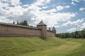 Fototapeta na wymiar Ancient fortress Novgorod