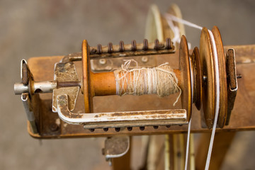 Element spinning wheel close-up