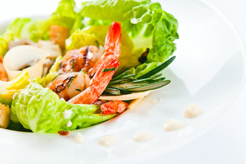 Caesar salad with  prawns