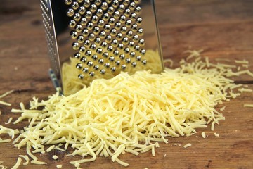 geriebener Käse