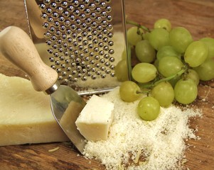 Parmesan gerieben