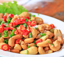 Cashew nut salad