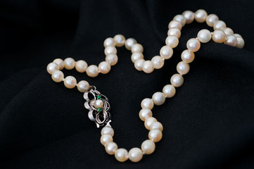 pearl necklace