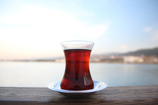 vapurda &ccedil;ay keyfi