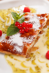 apple strudel with berries