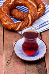 tea and turkish bagel