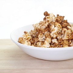caramel chocolate popcorn