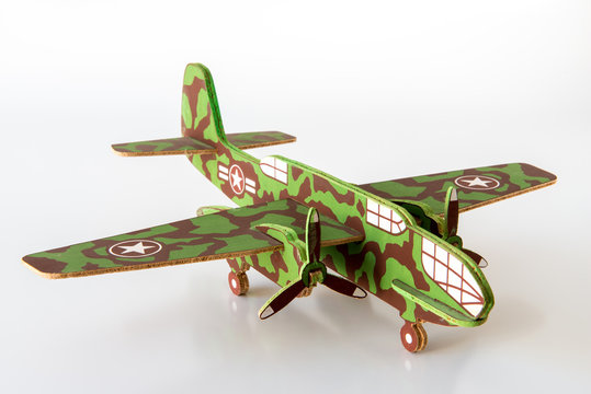 Maqueta De Avi&oacute;n De Guerra En Madera