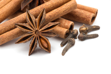 Cloves, anise and cinnamon