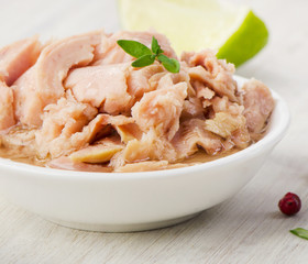 Tuna