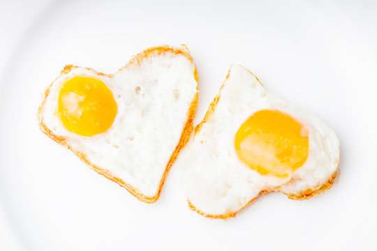 Heart fried eggs