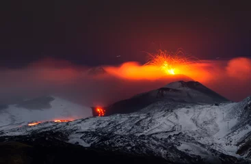 Papier Peint photo Lavable Volcan Éruption etna 2013