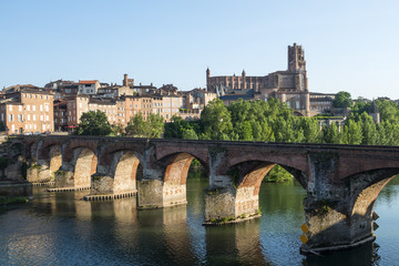 Albi, bridge over the Tarn river