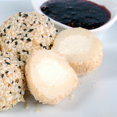 Sushi dessert