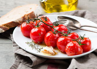 Baked tomatoes