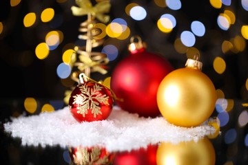 Obraz premium Beautiful Christmas composition on table on bright background