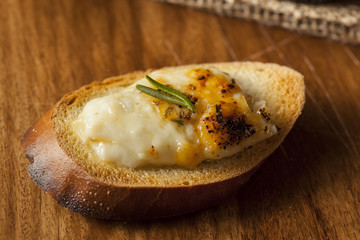 Baked Fontina Cheese Dip