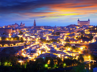 Naklejka premium General view of Toledo in morning
