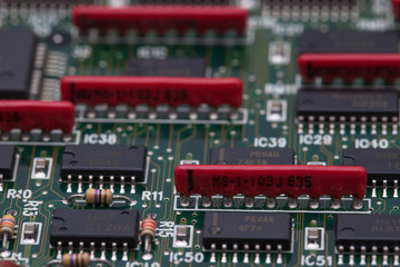 Electronic chip on green PCB and parallel resister