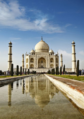 Fototapeta na wymiar Facade of a mausoleum, Taj Mahal, Agra, Uttar Pradesh, India
