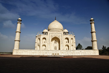Fototapeta na wymiar Fasada mauzoleum, Taj Mahal, Agra, Uttar Pradesh, Indie
