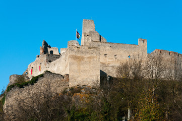 Obraz premium Ruins Of Castle - Beckov