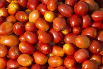Close-up a heap of tomatoes
