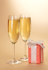 Two wine glasses and gift box