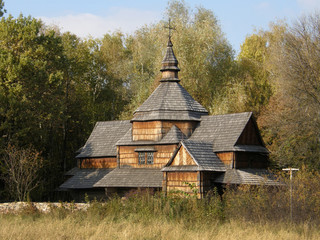 Fototapeta na wymiar Wooden church . Pyrohiv. Kiev.