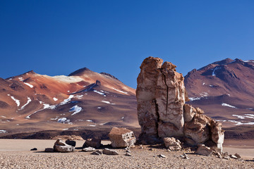 Bolivia - Dali Desert - 58345499