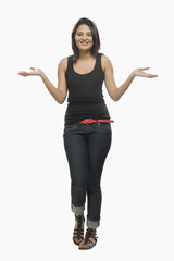 Obraz premium Portrait of a woman shrugging