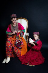 En costume Afghan