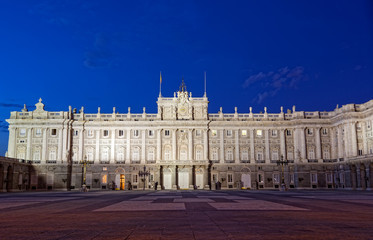 Fototapeta na wymiar Madrid Royal Palace in night, Spain