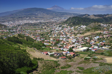 La Laguna from Jardina