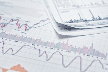 Showing business and financial report