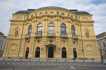 Fototapeta na wymiar Szegen, Hungary, National Theater Building