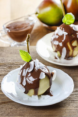 Pears with chocolate sauce