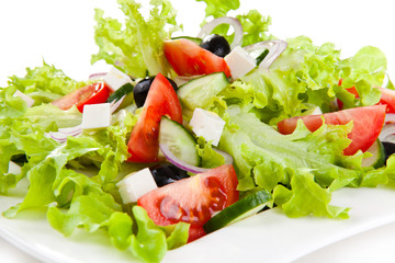 Vegetable salad with cheese