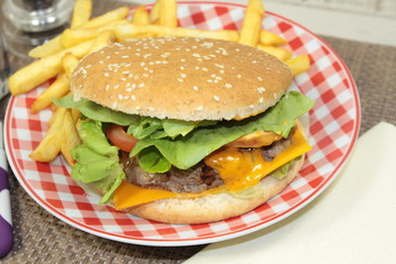 burger, frites