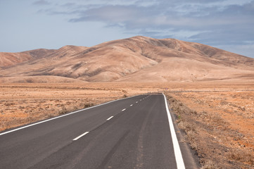 Stra&szlig;e in die W&uuml;ste