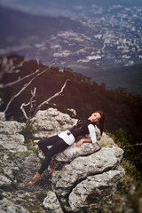 Obraz premium Girl on a mountain