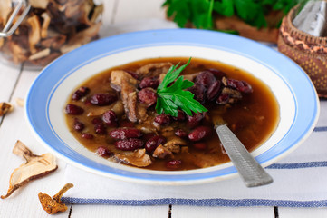 Wild Mushroom and Kidney Bean Soup