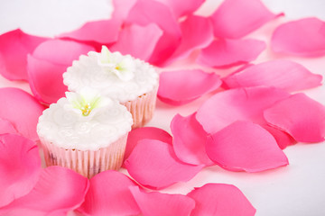 muffins with white icing
