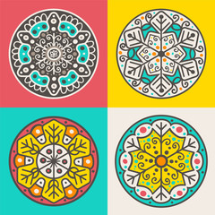 Set of four decorative round elements