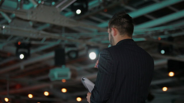 emcee works on stage